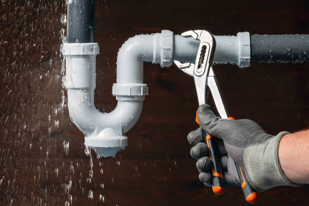 Professional Burst Pipe Repair technician working in Winona, MO